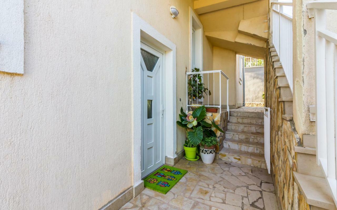 Apartment Mika Pula Exterior foto